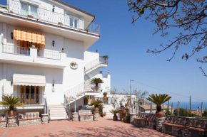 Гостиница Villa Li Galli  Сант Агата Суи Дуе Голфи 